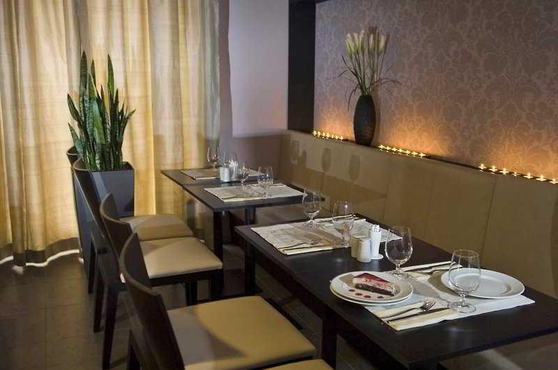 Charm Hotel Budapest - Formerly Boutique Hotel Budapest Nhà hàng bức ảnh